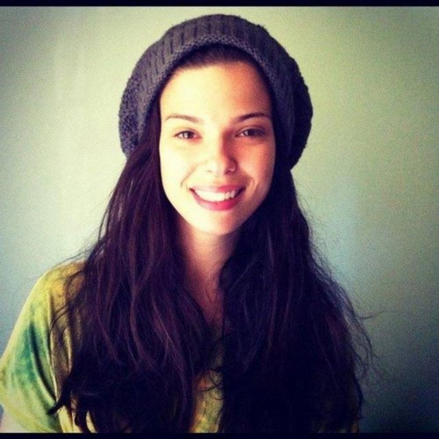 Gacemer şu sıralar Türkiye'de pek tanınmadığı ve Larissa'nın kim olduğunu göstermek için Survivor'a gideceğini söylemişti...