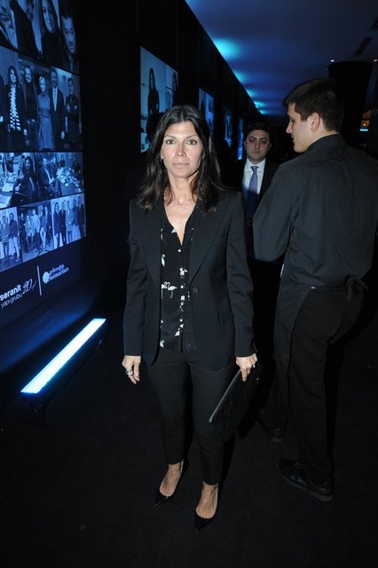 ZEYNEP ÜSTÜNEL