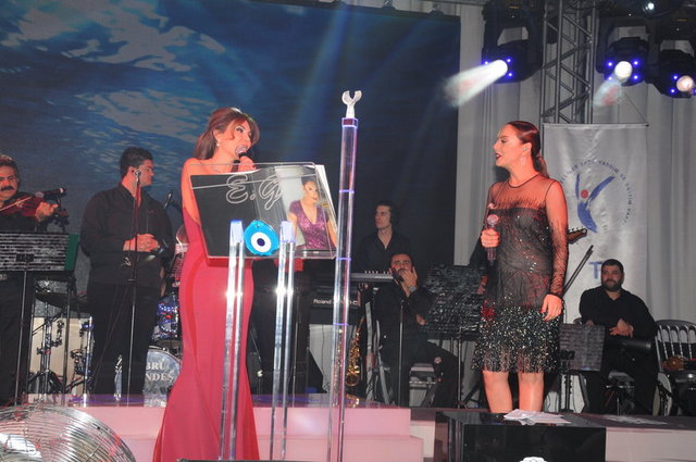 FERYAL GÜLMAN, EBRU GÜNDEŞ