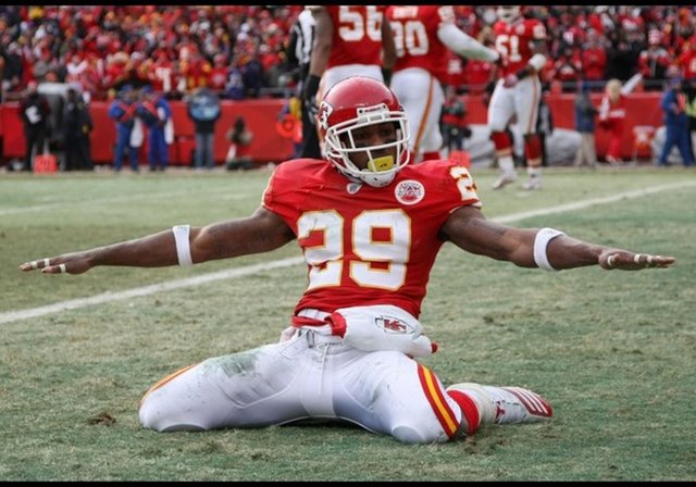69 Eric Berry (Amerikan Futbolu) Toplam Kazanç: 19.6 milyon dolar