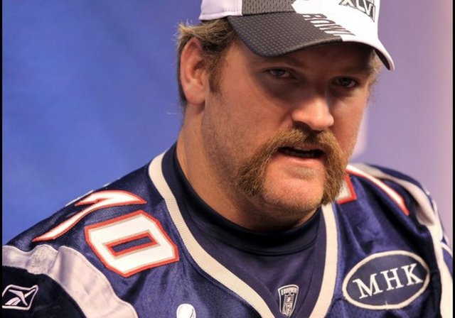 51 Logan Mankins (Amerikan Futbolu) Toplam Kazanç: 21.9 milyon dolar