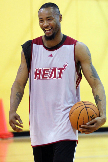 88 Rashard Lewis (Basketbol) - Toplam Kazanç: 17.5 milyon dolar -  -  -