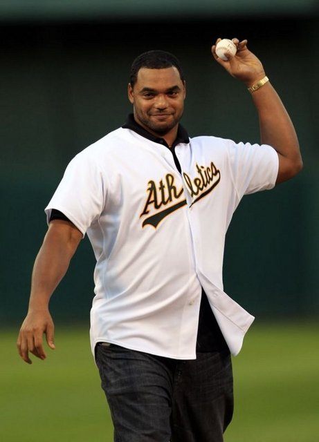 52 Richard Seymour (Amerikan Futbolu) Toplam Kazanç: 21.9 milyon dolar