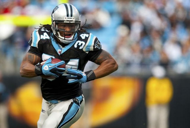 66 DeAngelo Williams (Amerikan Futbolu) Toplam Kazanç: 19.9 milyon dolar -