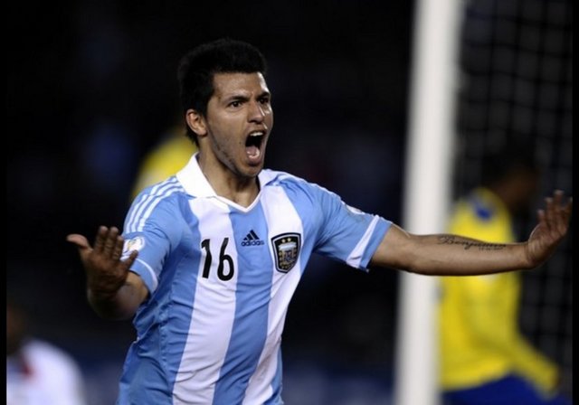 65 Sergio Aguero (Futbol) Toplam Kazanç: 20.1 milyon dolar