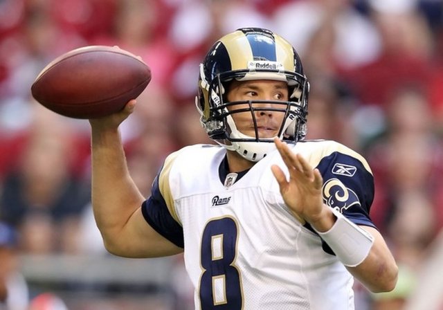 27 Sam Bradford (Amerikan Futbolu) Toplam Kazanç: 27.8 milyon dolar