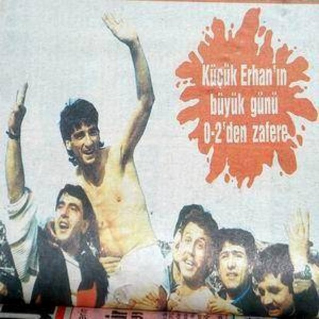 Bursaspor-Fenerbahçe: 3-2   1989-1990 sezonunda ligin 26. haftasında Fenerbahçe Hakan Tecimer ve Şenol Ulusavaş'ın golleriyle 2-0'ı öne geçti. Bursaspor, Erhan Kiremitçi'nin attığı 3 golle müthiş bir geri dönüş yaptı ve maçı kazandı.