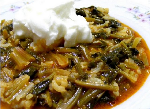 Ayrıca bu ıspanaklar kolay temizlenir ve küçüklüklerinden dolayı doğramak gerektirmez bu sayede sizler de zamandan tasarruf edebilirsiniz.