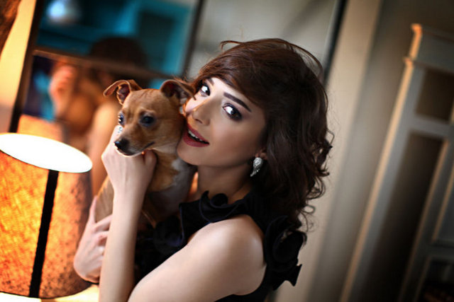 Cumhur Cemaat adlı dizide Asuman Dabak ve Hakan Bilgin'in kızları Bahar'ı oynadı.