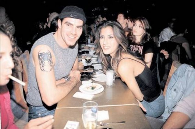 Gören, 1974 İstanbul doğumlu. Su altı teknolojisi eğitimi alan ve profesyonel bir dalgıç.