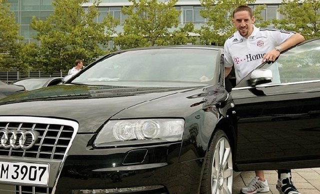 Franck Ribery ( Audi S6 - 91 bin Euro)