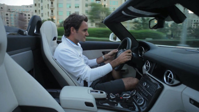 Roger Federer Mercedes SLS AMG