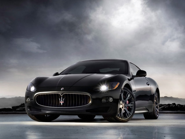 5- Maserati GranTurismo S