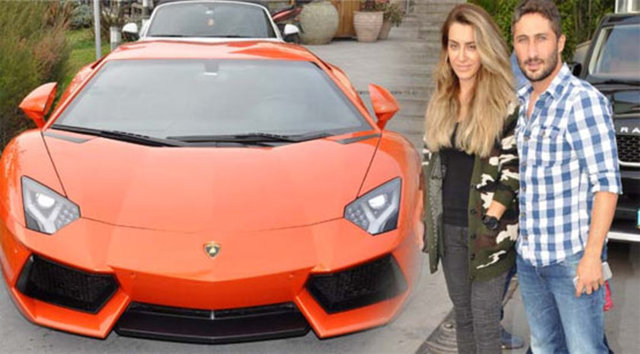 Sabri Sarıoğlu'nun eşine aldığı araba