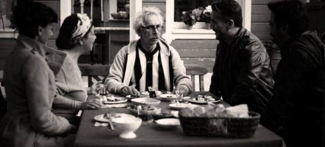 Kardeş Payı   - Tahsin Baba   - Dizide Metin-Feyyaz ve Feyza'nın babası olan Tahsin hastanede öldü. Sosyal medyada 'Saçmalama doktor insanın babası ölür mü hiç' olarak çok konuşulan Tahsin Baba karakterini Rıza Akın canlandırıyordu.  -  -  -