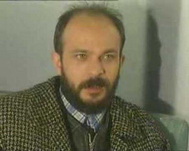 Kuşçu - Emin Gürsoy - DELİ YÜREK -  - Deli Yürek'in en çok sevilen karakterlerinden biri de Emin Gürsoy'la özdeşlenen  -  - 'Kuşçu' karakteri...