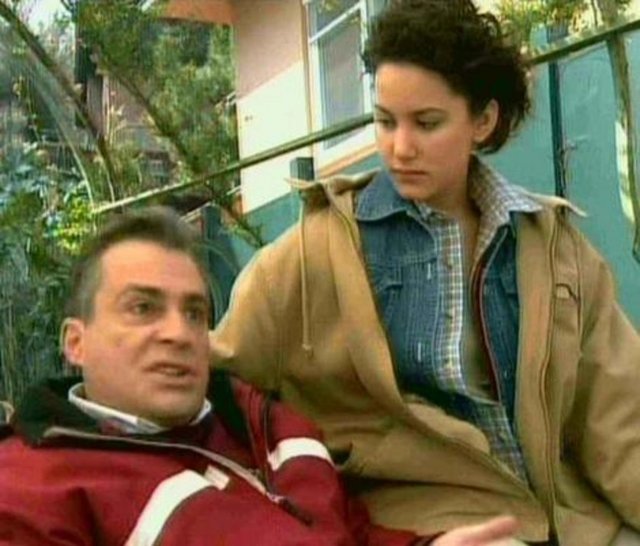 Ece - Yıldız Asyalı - EYVAH KIZIM BÜYÜDÜ -  - 'Eyvah Kızım Büyüdü' adlı dizide Yıldız Asyalı, Haluk Bilginer'in kızı Ece'yi  -  - canlandırdı... -