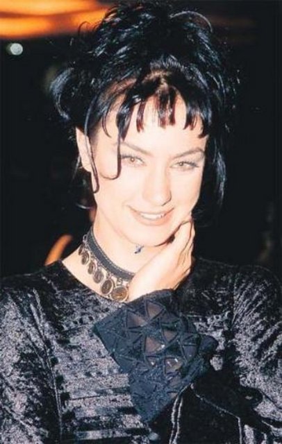 Kara Melek - Sanem Çelik - KARA MELEK -  - Kötü karakter denildiğinde ilk akla gelenlerden biri de 'Kara Melek' dizisinde  -  - Sanem Çelik'in hayat verdiği 'Yasemin' karakteri... -