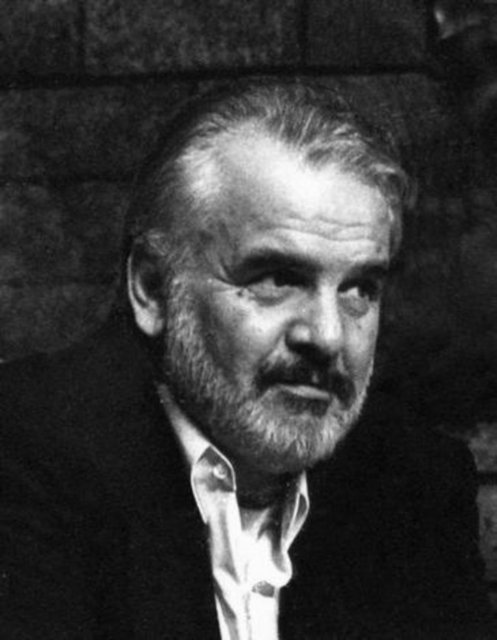 Behzat - Baykal Saran - FERHUNDE HANIMLAR -  - Usta oyuncu Baykal Saran 1993 yılında yayınlanan ve çok sevilen 'Ferhunde  -  - Hanımlar' dizisinde 'Behzat' karakterini canlandırdı... -