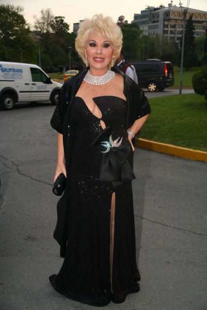 1- Sema Çelebi (İş kadını)