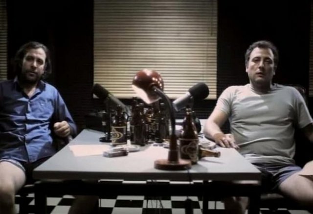 Kaybedenler Kulübü + Ne dedi Orhan Veli? - Ne dedi? + Ne bileyim bununla ilgili bir şeyler de demiştir.