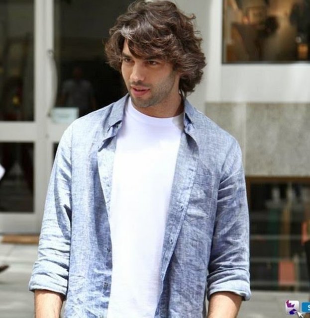 Şükrü Özyıldız