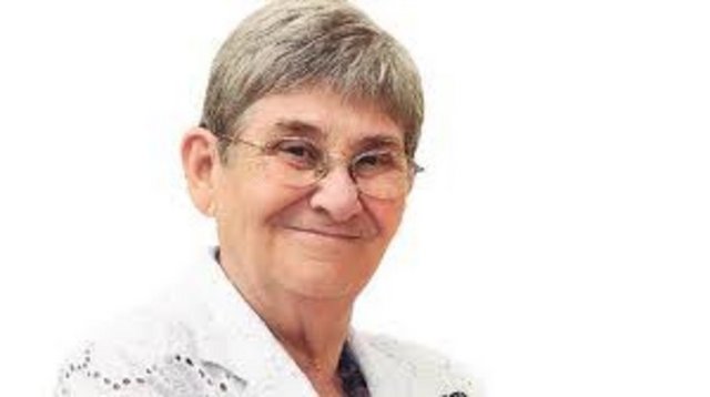 Benim gibi 60-70 yaşındaysanız, oturup 3 öğün ekmek, şeker yiyemezsiniz. Şekerli içecek içemezsiniz.