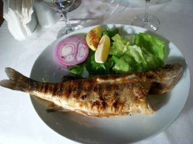 Balık ızgara, fırın, buğulama şeklinde yenilebilir. En sağlıklısı bunlardır.