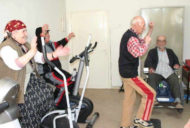 Hareket etmeden hiç kimse kilo veremez.