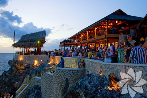 En iyi plaj bar: Rick's Cafe- Negril- Jamaika