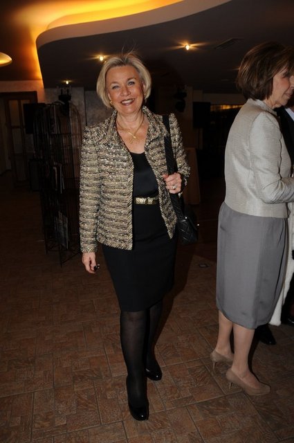 AYŞE BEYAZIT