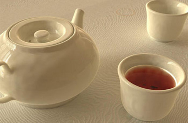 Akşam yemeğinden sonra su, ayran, şekersiz ve tatlandırıcısız limonlu çay, yeşil çay, tarçın ve karanfil çayları içilebilir.