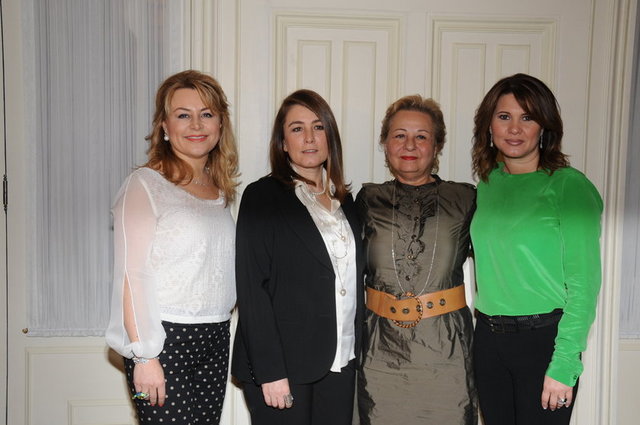 DEMET SABANCI ÇETİNDOĞAN, DİDEM ÇAPA, FİGEN ÖZBEK, BERRİN YOLERİ 