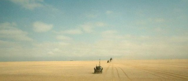 Mad Max: Fury Road (Efektsiz)