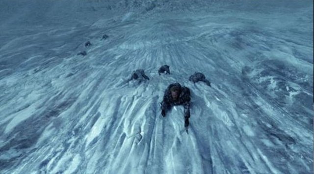 İşte Game of Thrones'un kamera arkasından çarpıcı kareler.