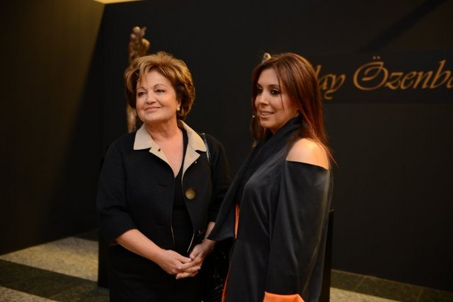BERNA YILMAZ, NİLAY ÖZENBAY