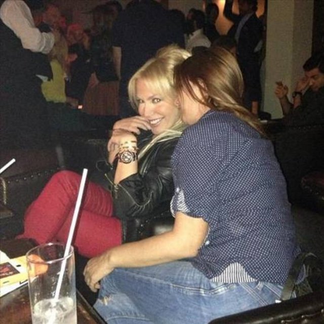 LERZAN MUTLU Şamdan