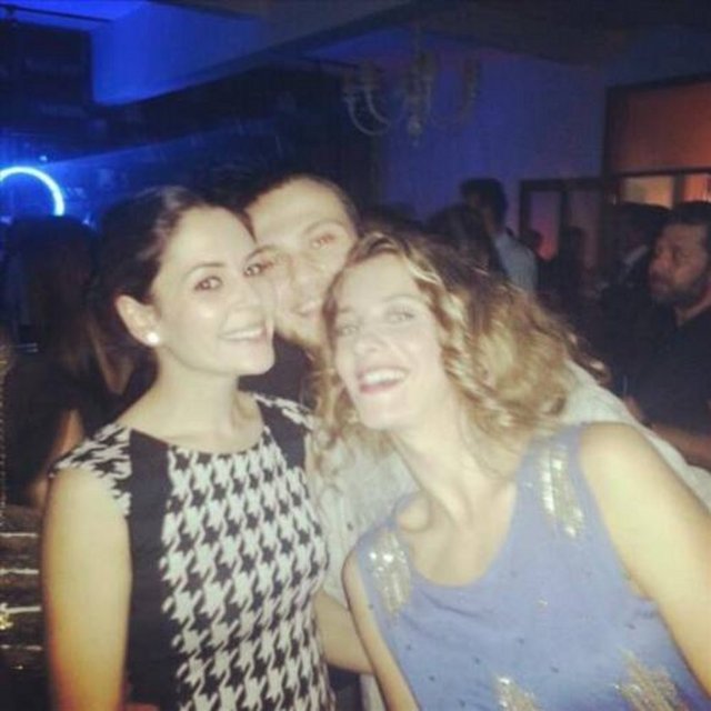 TUBA ÜNSAL Aras Yıldız Tuba -