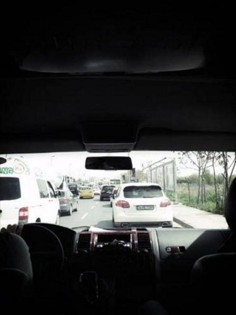 YALIN  Eve senle dönüyorsam, evden senle çıkıyorsam