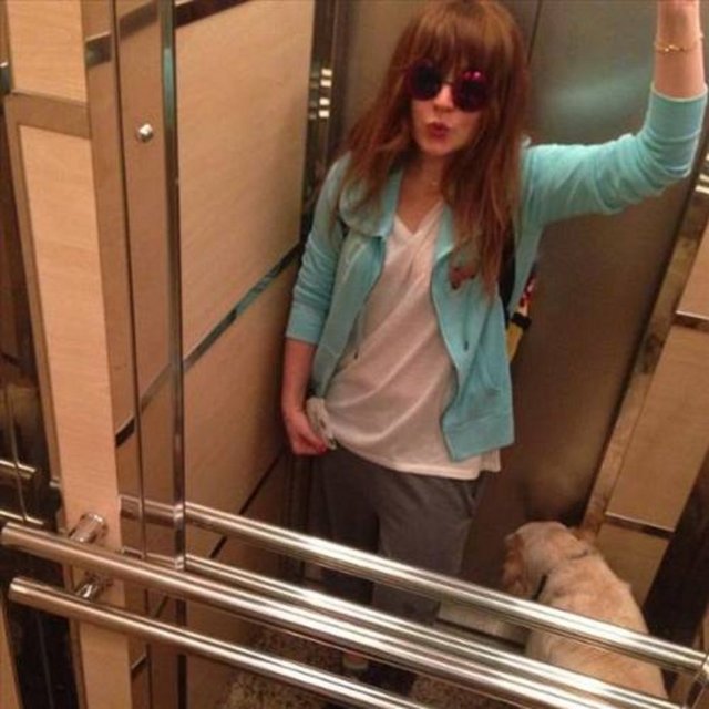 EZGİ MOLA - Uuu beybi beybi -