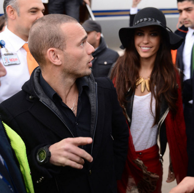 WESLEY SNEIJDER - YOLANTHE CABAU