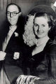 Aralık 1951- Eşi Denis'le düğün günlerinde Londra'daki Wesley Chapel'de