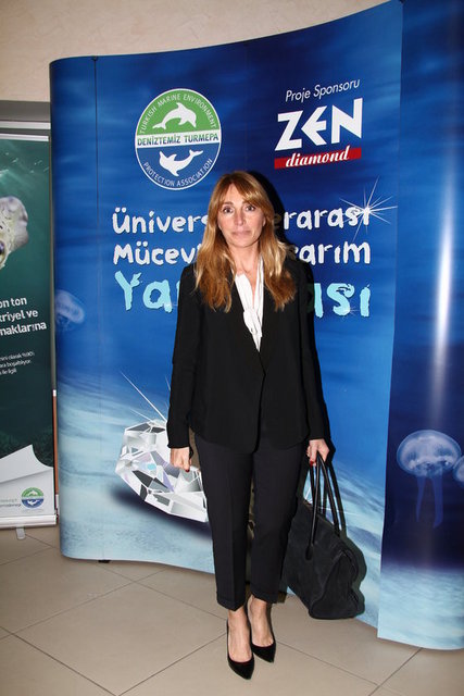 DİLEK HANİF