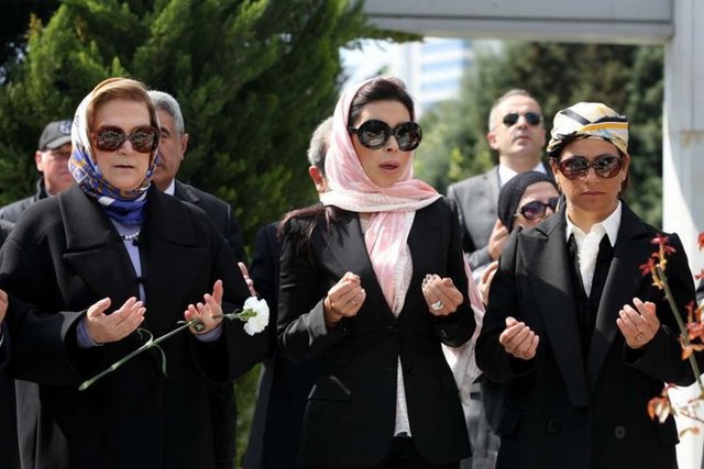 GÜLER SABANCI, SUZAN SABANCI DİNÇER, SEVİL SABANCI