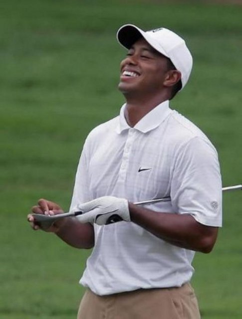Ünlü golf oyuncusu Tiger Woods'ın eşini seri halde aldattığı ortaya çıktı. Üstelik Woods eşini bir ya da 2 değil toplam 11 kadınla aldatmıştı.