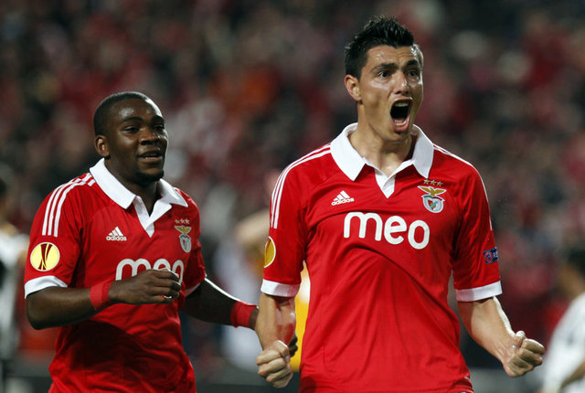 - Kaleciler: Artur, Paulo Lopes, Bruno Varela, Jose Costa. -