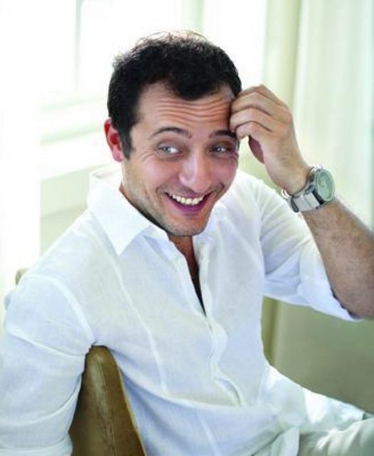 Yiğit Özşener 1972 doğumlu