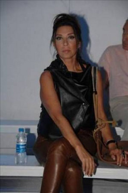 Nebahat Çehre 1944 doğumlu