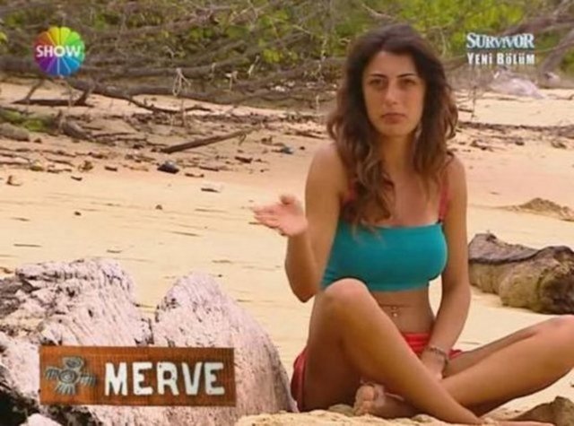 Survivor galiplerinden Merve Oflaz adada sadece kilo kaybetmekle kalmadı...