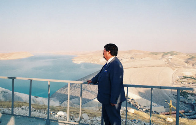 Cumhurbaşkanı Özal, GAP bölgesinde incelemelerde bulunurken…(27 Ağustos 1990)